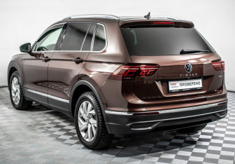 Подержанный автомобиль Volkswagen Tiguan 2021 года (7 фото)