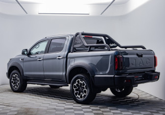 Подержанный автомобиль JAC T9 2024 года (6 фото)