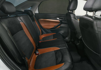 Подержанный автомобиль LADA (ВАЗ) Vesta Sedan 2024 года (13 фото)