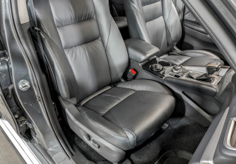 Подержанный автомобиль Mitsubishi Pajero Sport 2018 года (24 фото)