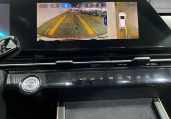 Подержанный автомобиль Omoda C5 2022 года (18 фото)