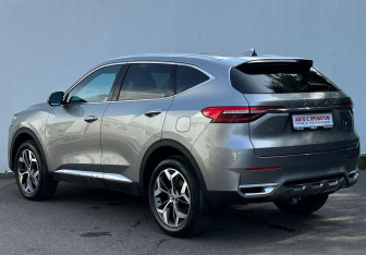 Подержанный автомобиль Haval F7 2021 года (7 фото)