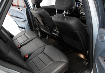 Подержанный автомобиль Mercedes-Benz GLE 2016 года (32 фото)