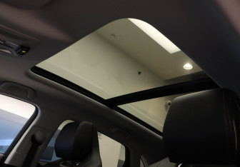 Подержанный автомобиль Changan UNI-K 2023 года (22 фото)