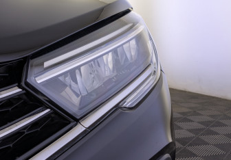 Подержанный автомобиль LADA (ВАЗ) Vesta Sedan 2025 года (11 фото)