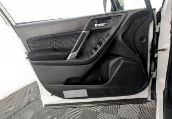 Подержанный автомобиль Subaru Forester Suv 2017 года (19 фото)