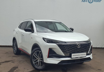 Подержанный автомобиль Changan CS55PLUS 2024 года (3 фото)