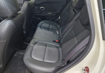 Подержанный автомобиль Kia Soul 2017 года (14 фото)