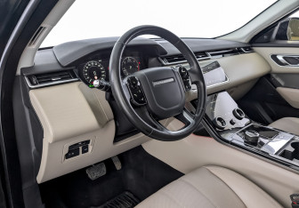 Подержанный автомобиль Land Rover Range Rover Velar 2019 года (16 фото)