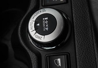 Подержанный автомобиль Nissan X-Trail 2021 года (19 фото)