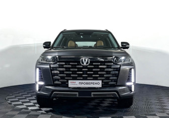 Подержанный автомобиль Changan CS95 2023 года (2 фото)