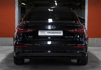 Подержанный автомобиль Audi A3 Sedan 2021 года (6 фото)