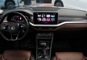 Подержанный автомобиль Skoda Kodiaq 2022 года (9 фото)