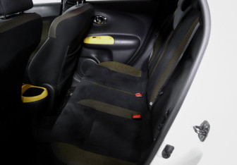 Подержанный автомобиль Nissan Juke 2014 года (10 фото)