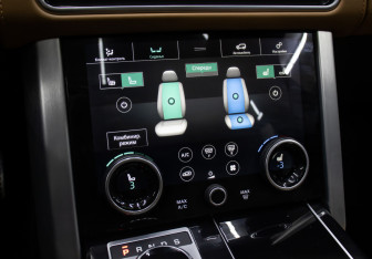 Подержанный автомобиль Land Rover Range Rover 2020 года (20 фото)