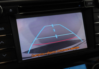 Подержанный автомобиль Toyota RAV4 2013 года (13 фото)