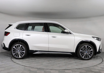 Новый BMW X1 2026 (6 фото)