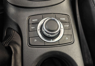 Подержанный автомобиль Mazda CX-5 2014 года (15 фото)