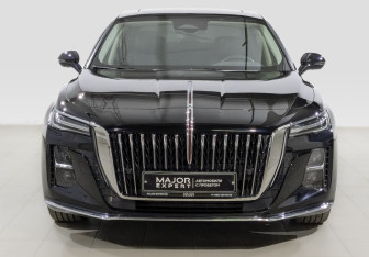 Подержанный автомобиль Hongqi H5 2024 года (2 фото)