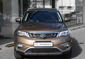 Подержанный автомобиль Geely Atlas 2020 года (2 фото)