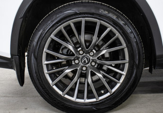 Подержанный автомобиль Lexus RX 2015 года (25 фото)