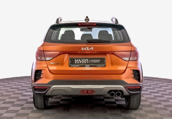 Подержанный автомобиль Kia Rio Hatchback 2022 года (6 фото)