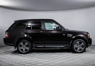 Подержанный автомобиль Land Rover Range Rover Sport 2012 года (4 фото)