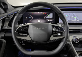 Подержанный автомобиль Exeed TXL 2024 года (22 фото)