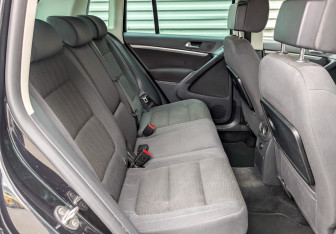 Подержанный автомобиль Volkswagen Tiguan 2012 года (12 фото)