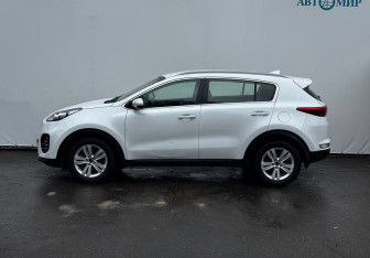Подержанный автомобиль Kia Sportage 2017 года (5 фото)