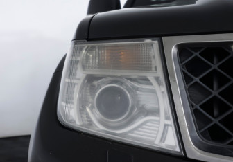 Подержанный автомобиль Nissan Pathfinder 2011 года (25 фото)