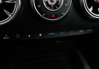 Подержанный автомобиль Tank 300 2023 года (24 фото)