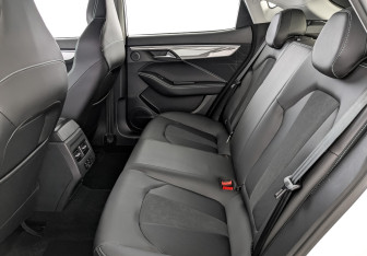 Новый Москвич 6 2025 (18 фото)