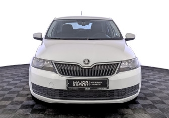 Подержанный автомобиль Skoda Rapid Liftback 2019 года (2 фото)