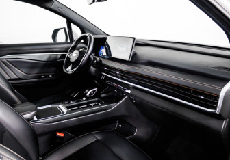 Подержанный автомобиль Geely Okavango 2024 года (9 фото)