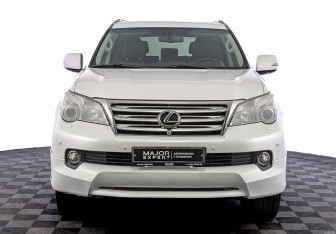 Подержанный автомобиль Lexus GX 2012 года (2 фото)