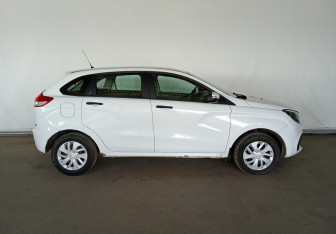 Подержанный автомобиль LADA (ВАЗ) XRAY 2018 года (7 фото)