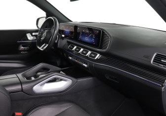 Подержанный автомобиль Mercedes-Benz GLE 2024 года (9 фото)