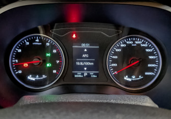 Подержанный автомобиль Москвич 3 2023 года (16 фото)