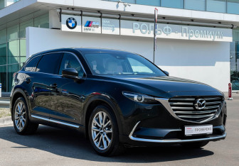 Подержанный автомобиль Mazda CX-9 2018 года (3 фото)