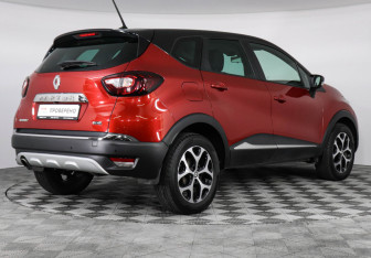 Подержанный автомобиль Renault Kaptur 2020 года (5 фото)