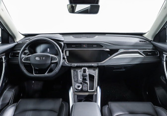 Подержанный автомобиль Geely Atlas Pro 2022 года (8 фото)