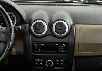 Подержанный автомобиль LADA (ВАЗ) Largus Wagon 2018 года (8 фото)