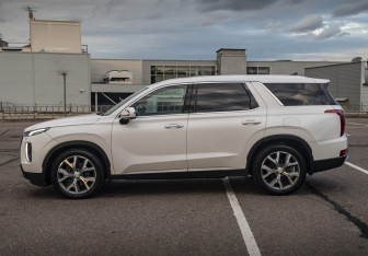Подержанный автомобиль Hyundai Palisade 2022 года (8 фото)