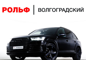 Подержанный автомобиль Audi Q7 2017 года (28 фото)