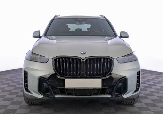 Новый BMW X5 2025 (5 фото)