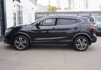 Подержанный автомобиль Nissan Qashqai 2019 года (8 фото)