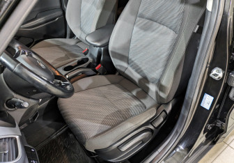 Подержанный автомобиль Kia Seltos 2021 года (20 фото)