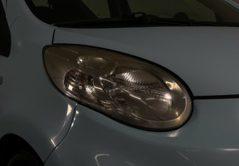 Подержанный автомобиль Citroen C1 2014 года (15 фото)