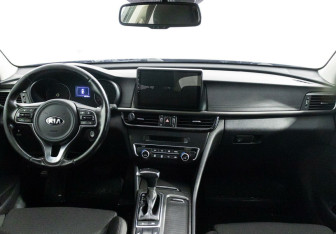 Подержанный автомобиль Kia Optima Sedan 2017 года (6 фото)